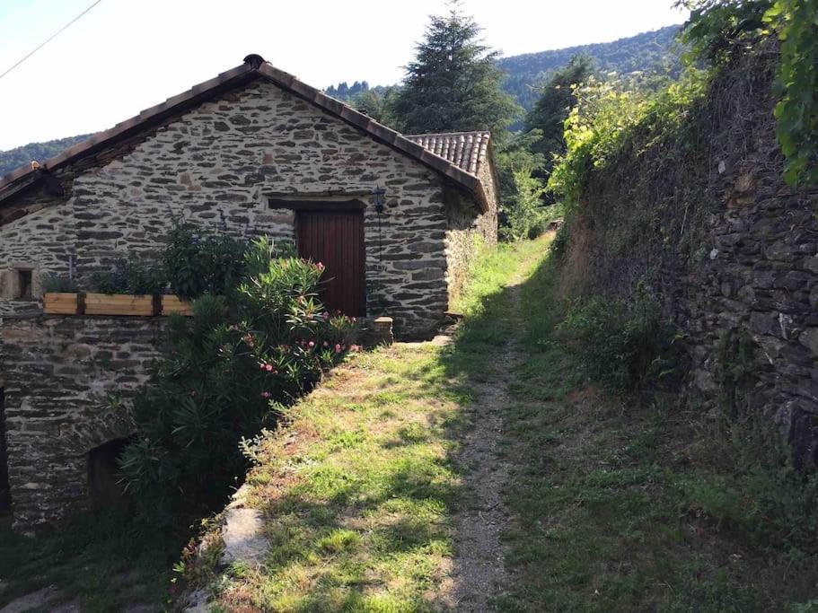 Maison Rurale Au Coeur Des Cevennes Ardechoises Dompnac ภายนอก รูปภาพ
